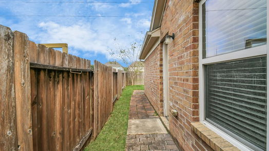 Spring 1-story, 3-bed 29399 Forest Floor Ln-idx