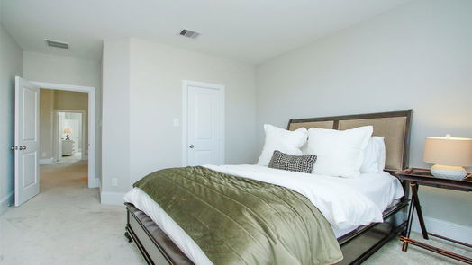 Spring 2-story, 4-bed 31771 Serrano Bluff Lane-idx