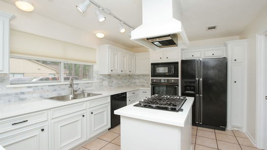 Spring 2-story, 3-bed 26615 Oak Hill Drive-idx