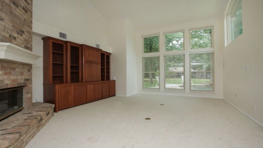 Spring 2-story, 3-bed 26615 Oak Hill Drive-idx