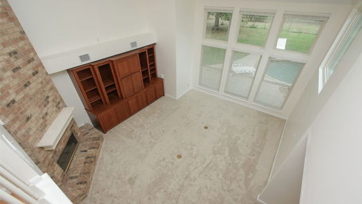 Spring 2-story, 3-bed 26615 Oak Hill Drive-idx