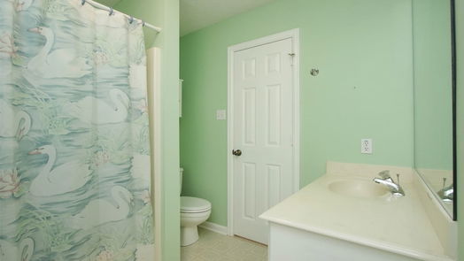 Spring 2-story, 3-bed 26615 Oak Hill Drive-idx