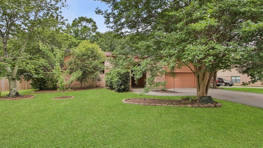 Spring 2-story, 3-bed 26615 Oak Hill Drive-idx