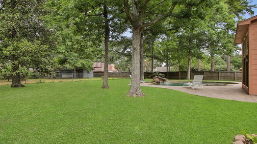 Spring 2-story, 3-bed 26615 Oak Hill Drive-idx