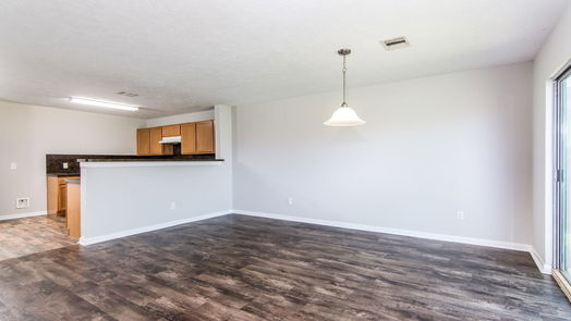 Spring 2-story, 3-bed 29315 Legends Bluff Drive-idx
