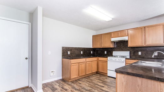 Spring 2-story, 3-bed 29315 Legends Bluff Drive-idx
