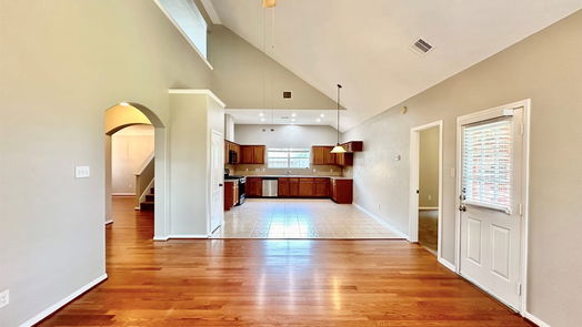 Spring 2-story, 4-bed 30307 Emerson Creek Drive-idx