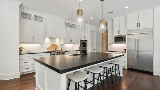 Spring 2-story, 5-bed 27603 Ossineke Drive-idx