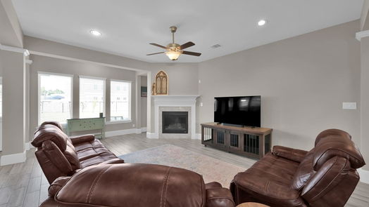 Spring 2-story, 4-bed 32009 Birch Briar Court-idx