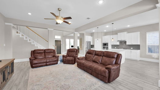 Spring 2-story, 4-bed 32009 Birch Briar Court-idx