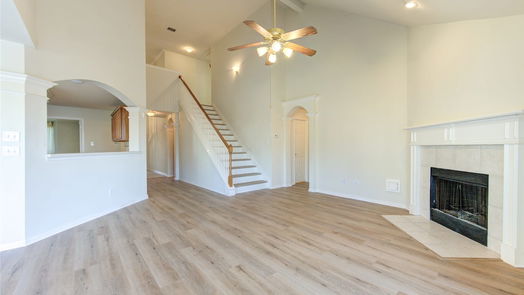 Spring 2-story, 5-bed 518 Anacacho Drive-idx