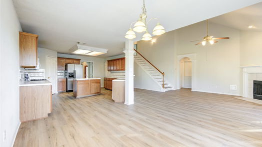 Spring 2-story, 5-bed 518 Anacacho Drive-idx
