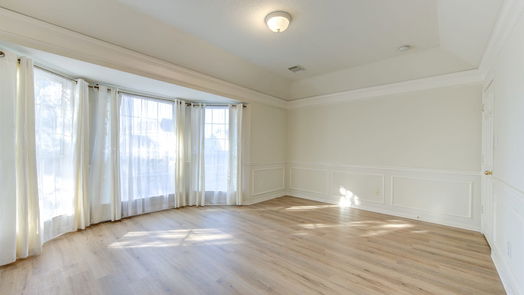 Spring 2-story, 5-bed 518 Anacacho Drive-idx