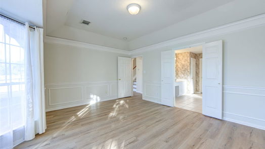 Spring 2-story, 5-bed 518 Anacacho Drive-idx