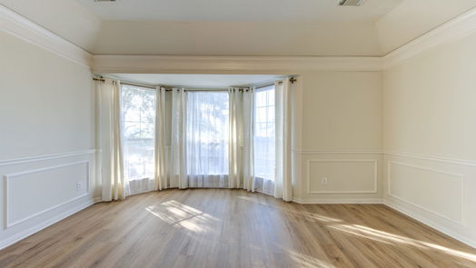 Spring 2-story, 5-bed 518 Anacacho Drive-idx