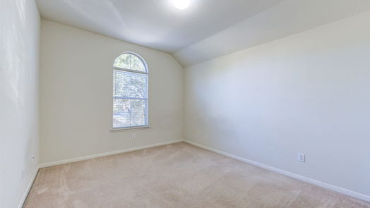 Spring 2-story, 5-bed 518 Anacacho Drive-idx