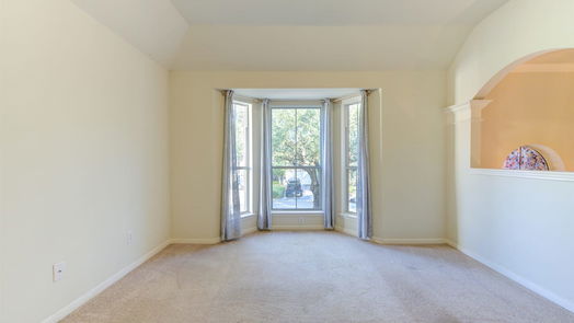 Spring 2-story, 5-bed 518 Anacacho Drive-idx