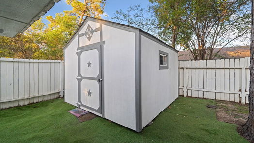 Spring 1-story, 3-bed 29118 Binefield Street-idx