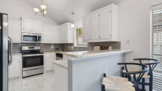 Spring 1-story, 3-bed 29118 Binefield Street-idx