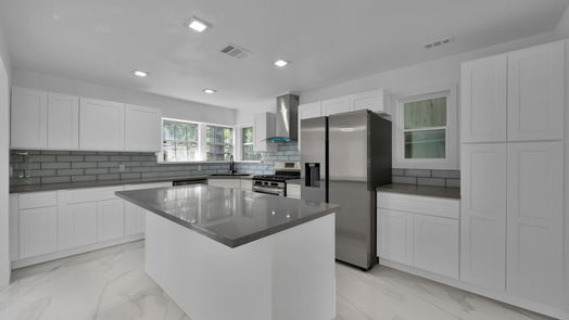 Spring 2-story, 4-bed 710 Magic Oaks Drive-idx