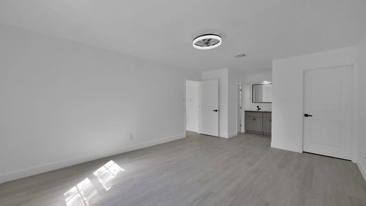 Spring 2-story, 4-bed 710 Magic Oaks Drive-idx