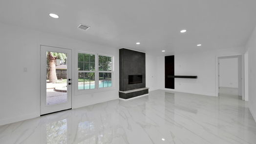 Spring 2-story, 4-bed 710 Magic Oaks Drive-idx