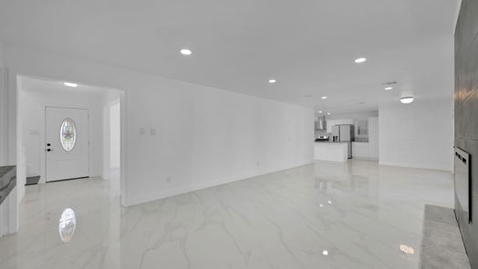 Spring 2-story, 4-bed 710 Magic Oaks Drive-idx