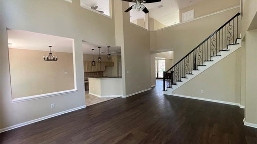 Spring 2-story, 5-bed 21010 Manon Lane-idx