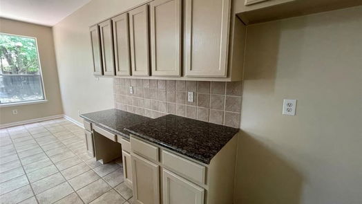 Spring 2-story, 5-bed 21010 Manon Lane-idx