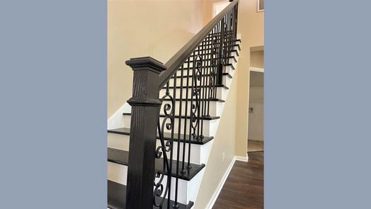 Spring 2-story, 5-bed 21010 Manon Lane-idx