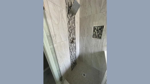 Spring 2-story, 5-bed 21010 Manon Lane-idx