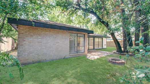 Spring 1-story, 3-bed 19431 Dianeshire Drive-idx