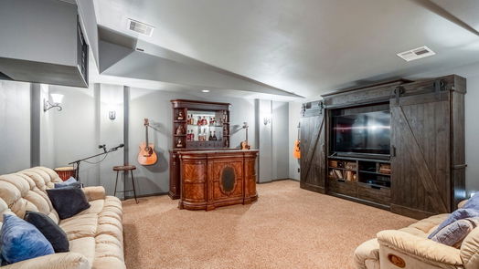 Spring 2-story, 4-bed 2450 Jill Circle-idx