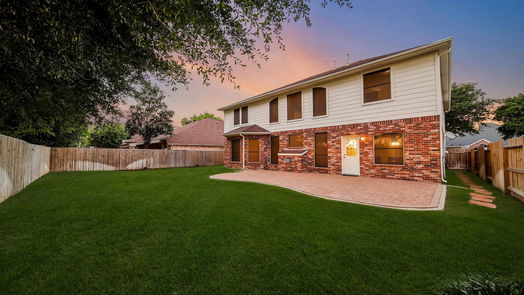 Spring 2-story, 5-bed 20207 Glen Lake Drive-idx