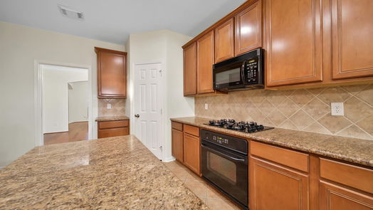 Spring 2-story, 5-bed 20207 Glen Lake Drive-idx