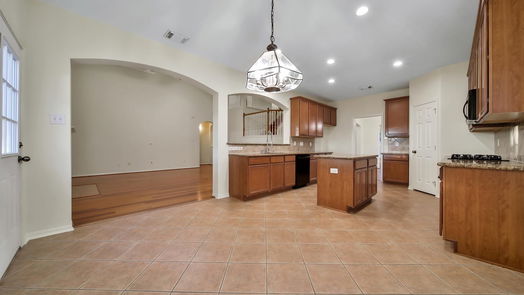 Spring 2-story, 5-bed 20207 Glen Lake Drive-idx