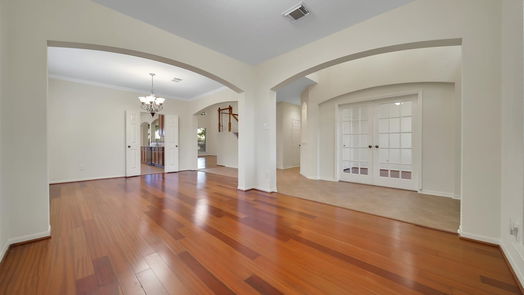 Spring 2-story, 5-bed 20207 Glen Lake Drive-idx