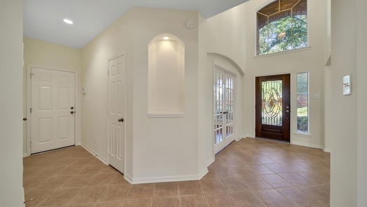 Spring 2-story, 5-bed 20207 Glen Lake Drive-idx