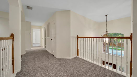 Spring 2-story, 5-bed 20207 Glen Lake Drive-idx