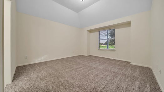 Spring 2-story, 5-bed 20207 Glen Lake Drive-idx