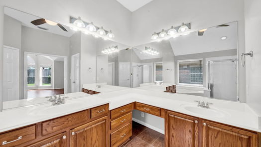 Spring 1-story, 3-bed 3014 Blue Fovant Court-idx