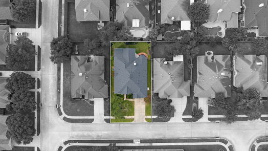 Spring 1-story, 3-bed 3014 Blue Fovant Court-idx