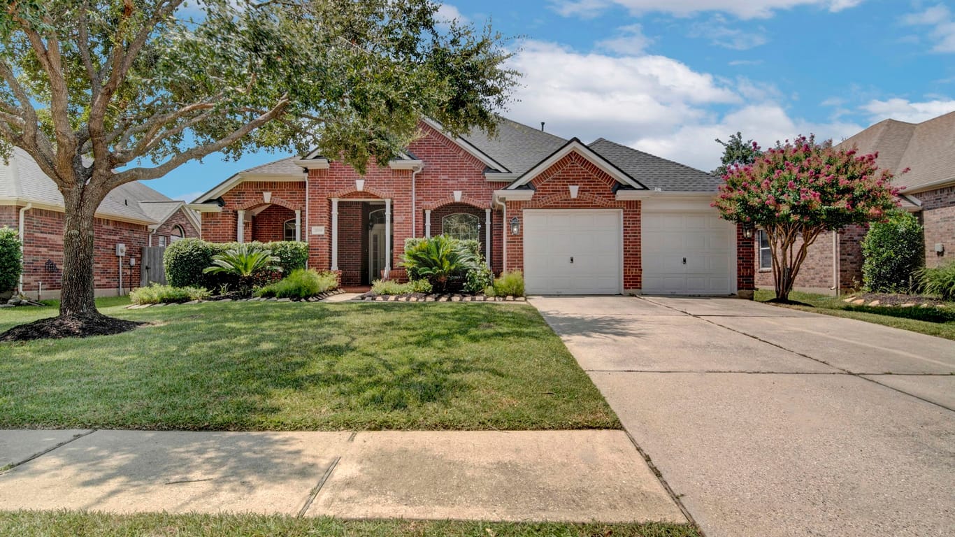 Spring 1-story, 3-bed 3014 Blue Fovant Court-idx