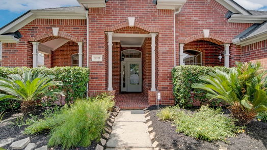 Spring 1-story, 3-bed 3014 Blue Fovant Court-idx