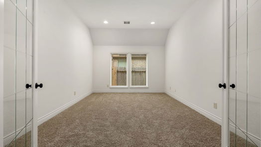 Spring null-story, 4-bed 3527 Vasser Ridge Drive-idx