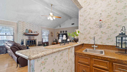 Spring null-story, 3-bed 4826 Casemont Drive-idx