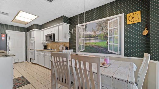 Spring null-story, 3-bed 4826 Casemont Drive-idx