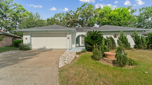 Spring null-story, 3-bed 4826 Casemont Drive-idx