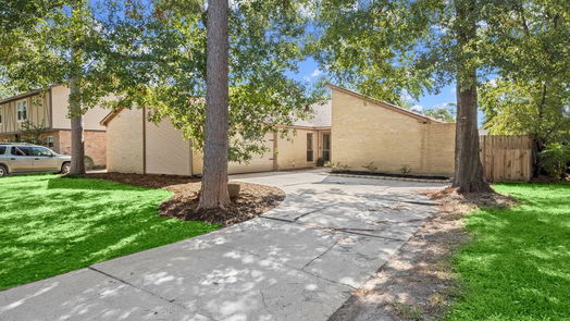 Spring null-story, 3-bed 3615 Rolling Forest Drive-idx