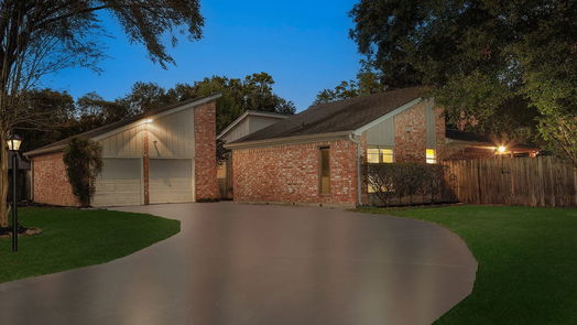 Spring null-story, 3-bed 19410 Enchantford Court-idx